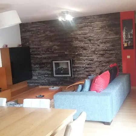 Spacious In Estoril