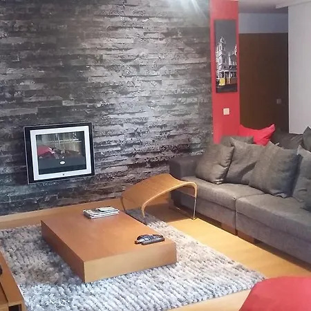 Spacious In Estoril 아우카비데시