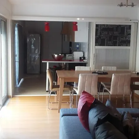아파트 Spacious In Estoril