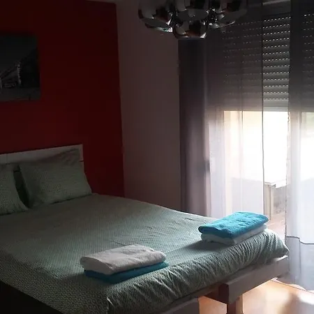 Spacious In Estoril 아우카비데시
